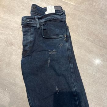 Jean coupe droite Guvenchy taille 31 us