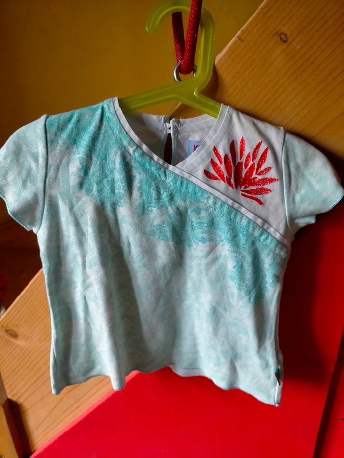 Très joli tee-shirt Kenzo 2 ans