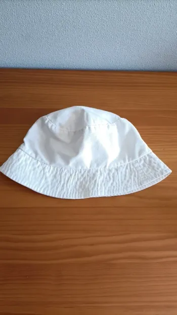 Bob blanc taille enfant
