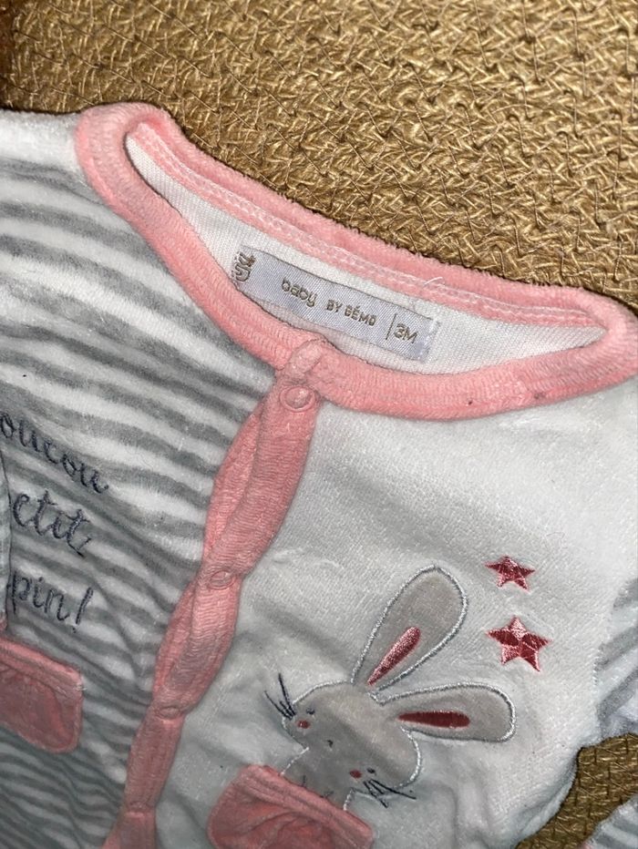 Pyjama 3 mois - photo numéro 2