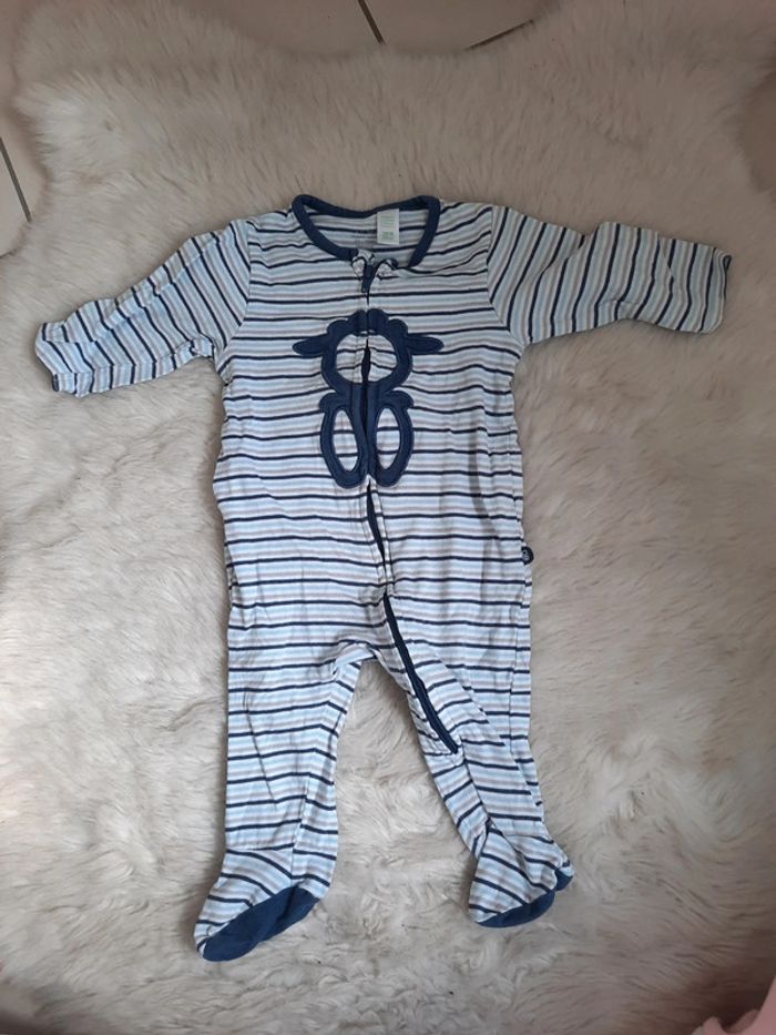 Combinaison pyjama