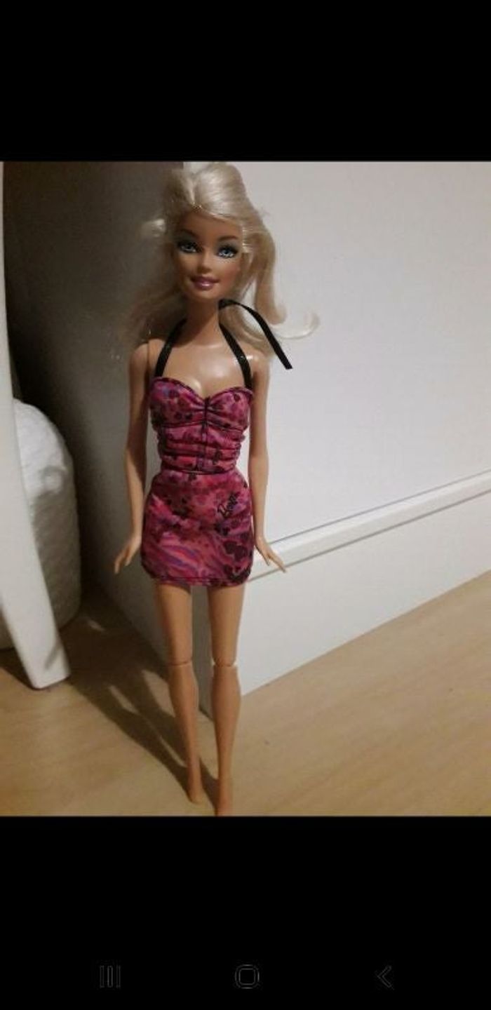 Poupée Barbie