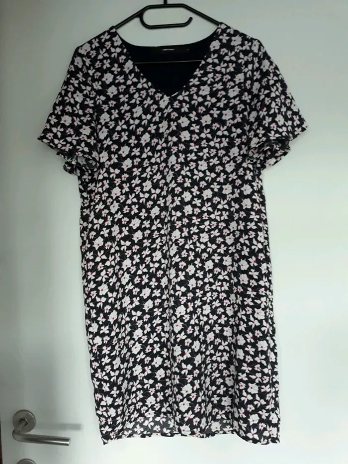 Jolie robe fleurie Vero moda