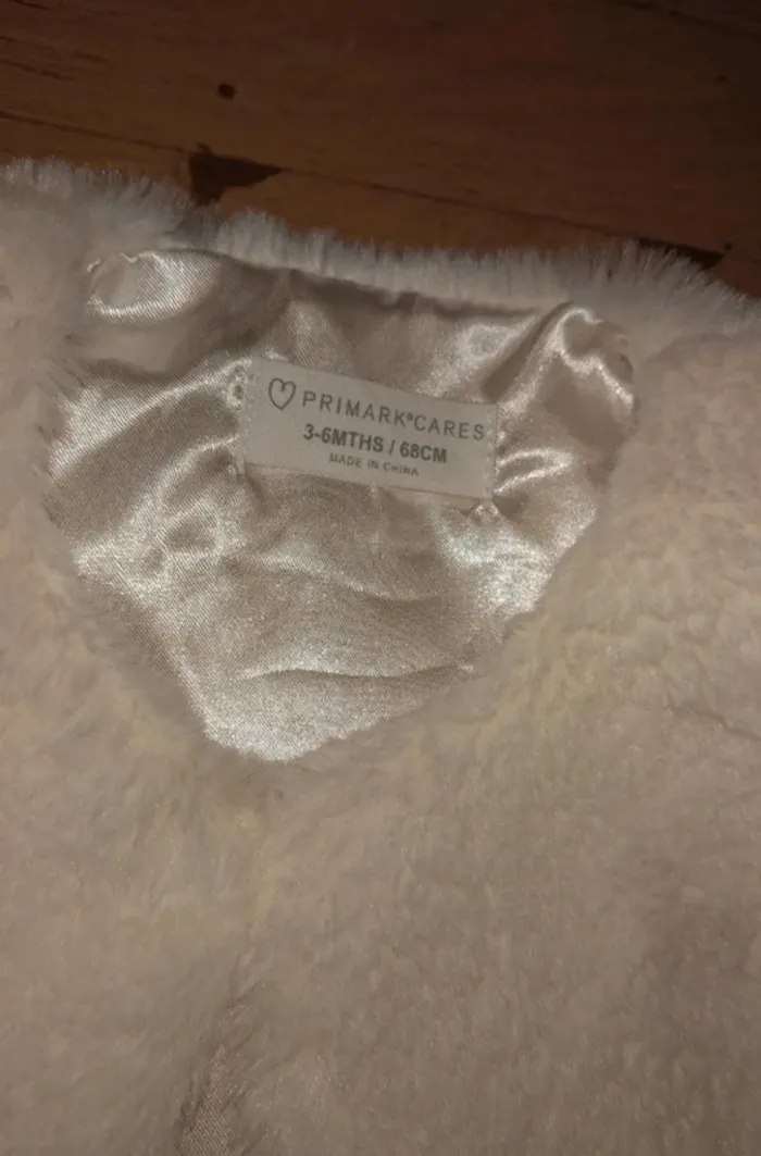 Veste sans manches fourrure blanche - photo numéro 3
