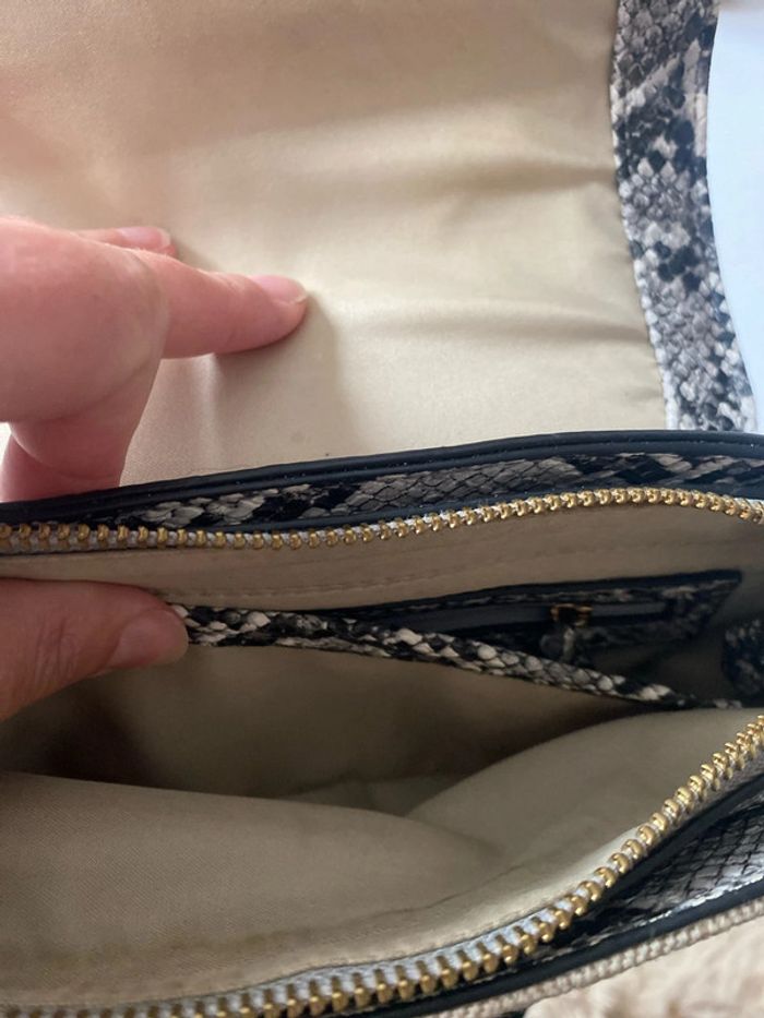 Petit sac bandoulière Valentino by Mario - photo numéro 5