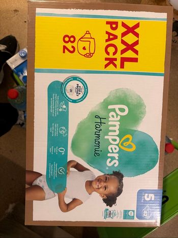 1 carton xxl de 82 couches t5 pampers harmonie