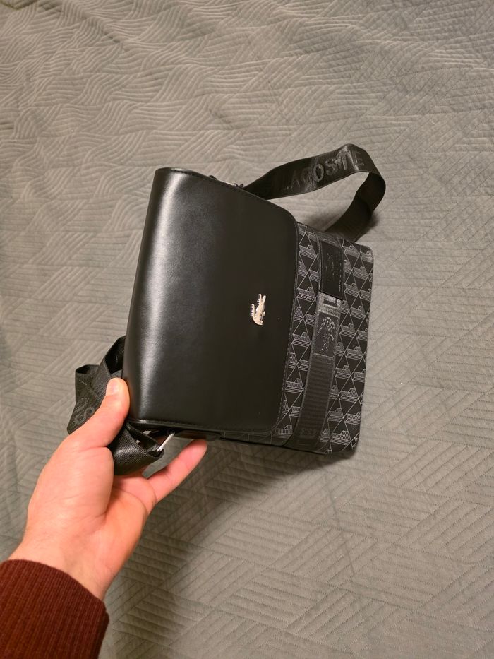 Sac à bandoulière Lacoste - photo numéro 10