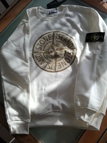 Pull stone island