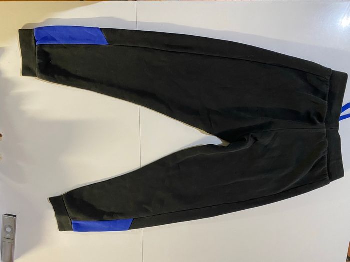 Bas jogging noir et bleu marine adidas taille 9/10ans enfants - photo numéro 2