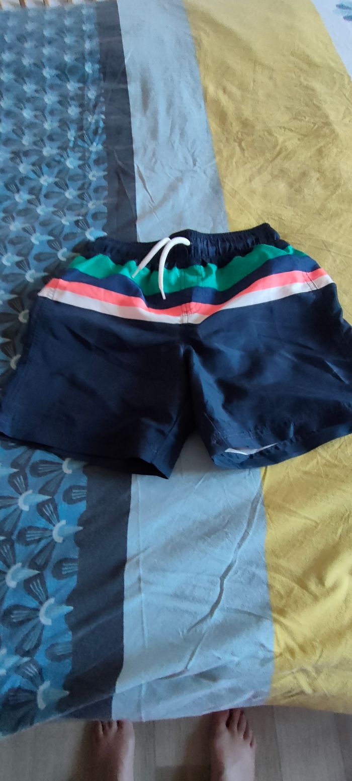 Short de plage 10ans