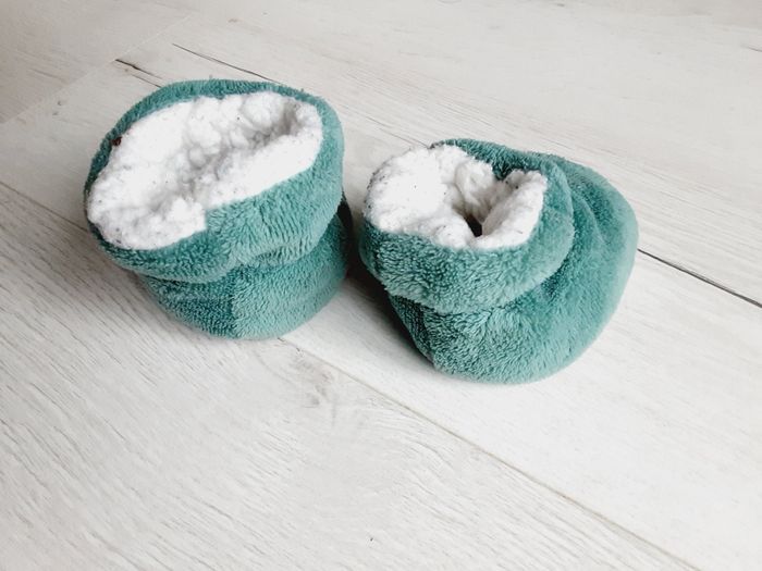 Chaussures chaussons molletonnés mixte garçon fille  antidérapants pointure 17 - photo numéro 3