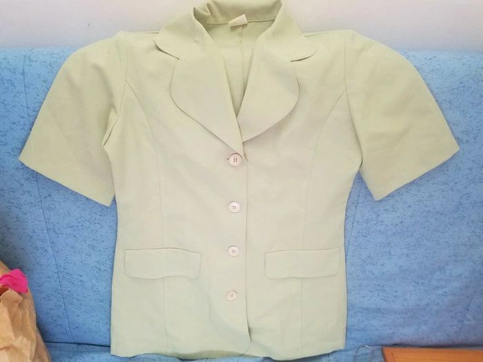 Costume tailleur veste et jupe T.40 - photo numéro 2