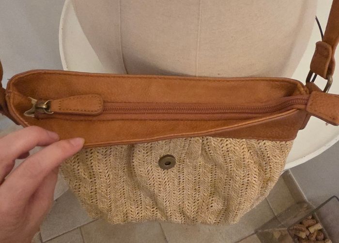 Sac bandoulière PHILOV’ camel & paille tressée  – style bohème chic – excellent état comme neuf - photo numéro 7