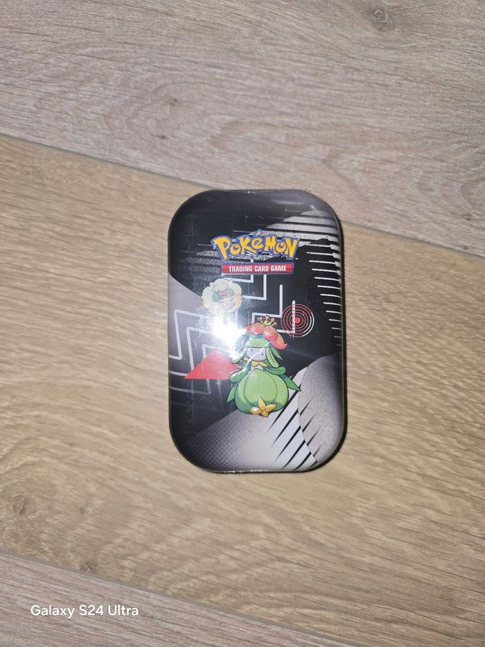 Pokemon mini tin 10.5