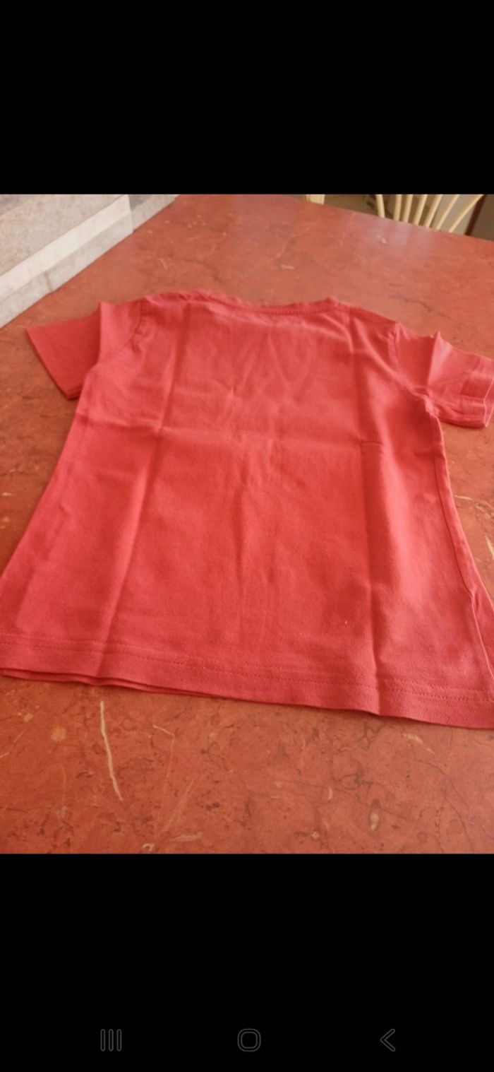 T.shirt garçon taille 4 ans - photo numéro 3