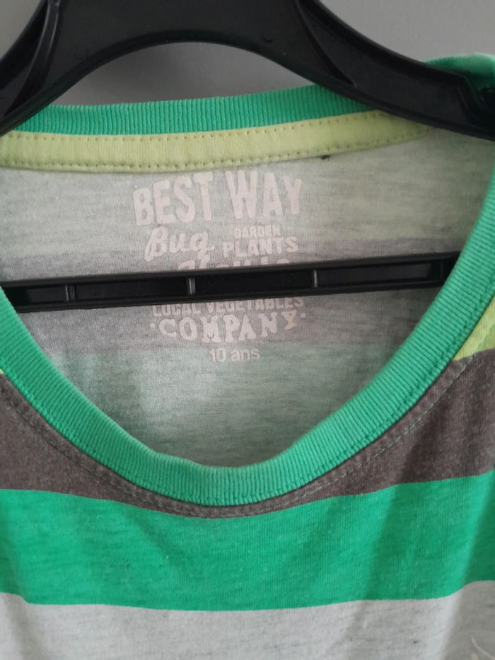 T-shirt à rayures taille 10 ans 💖 - photo numéro 3