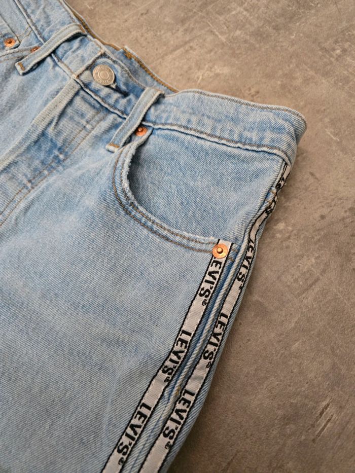 Short Levi's 501 vintage custom délavé bandes logo taille haute frangée tendance - photo numéro 3