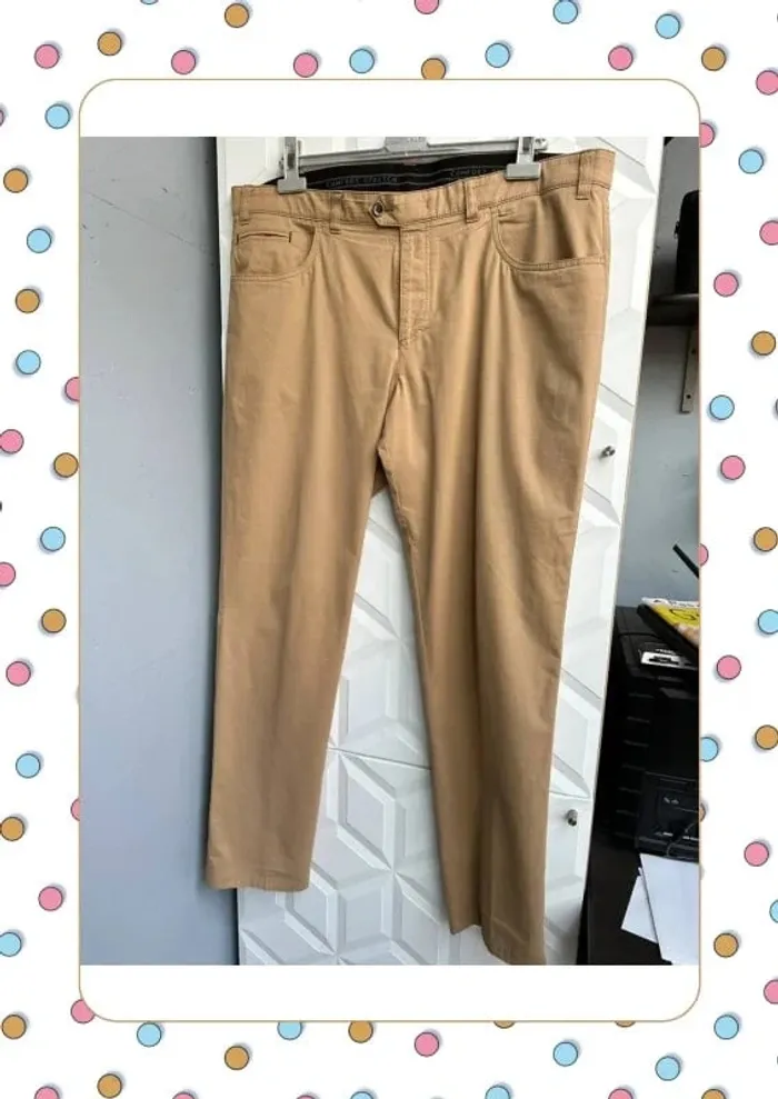 Pantalon Maneven beige taille 52