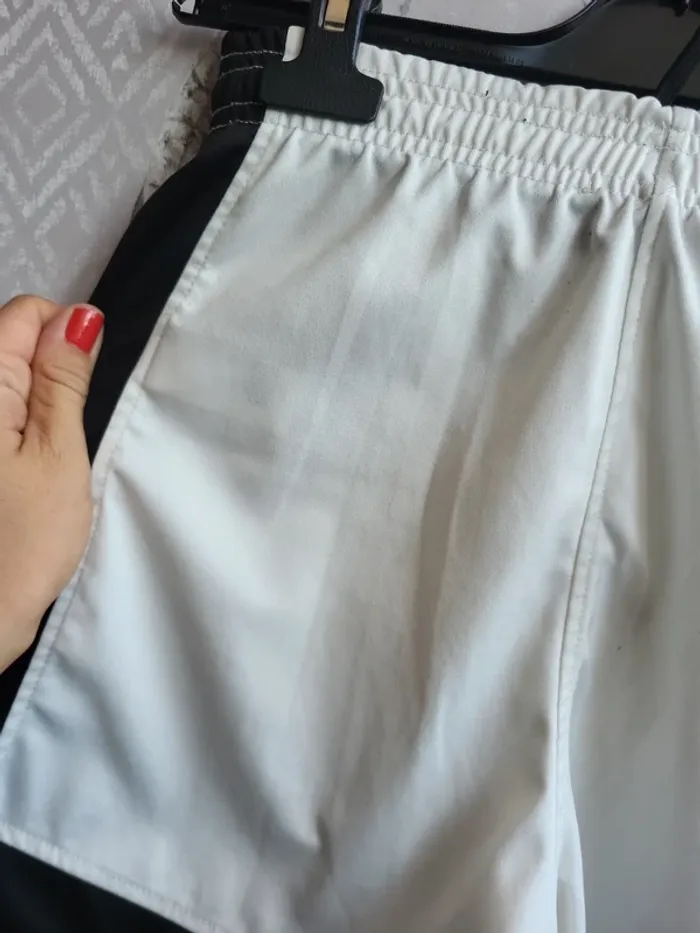 Short Foot Zara. 10ans - photo numéro 6