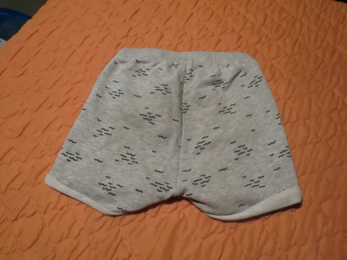 Short taille 3 ans garçon - photo numéro 3