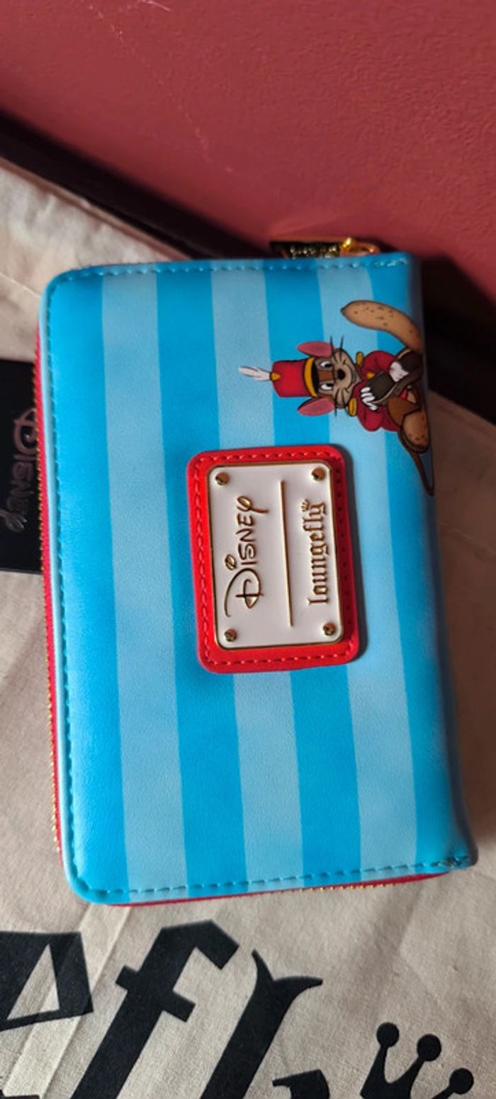 Portefeuille loungefly Disney Dumbo - photo numéro 2