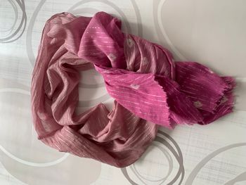 Foulard rose