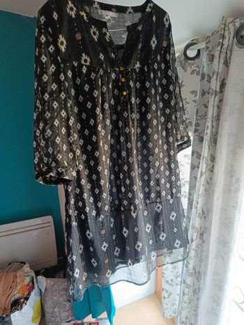 Robe noir