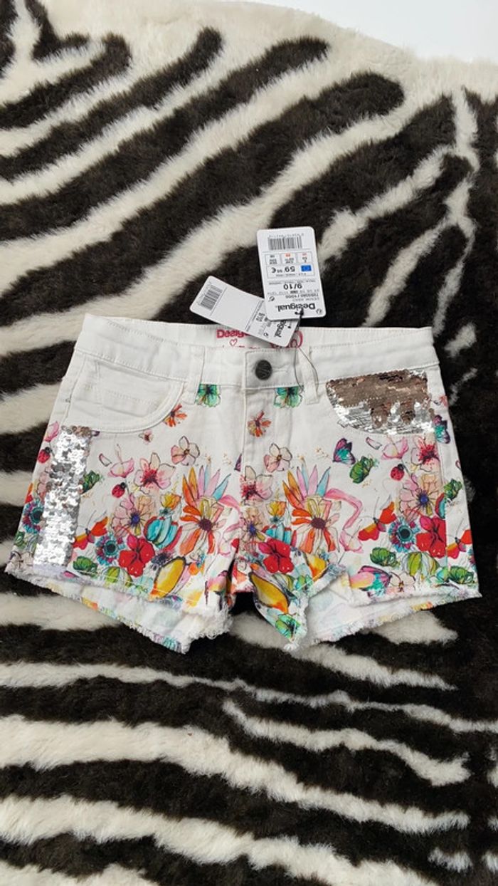 Short jeans Desigual 9/10 ans Neuf