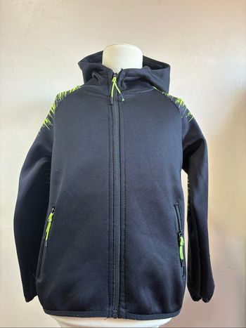 Gilet garçon taille 104