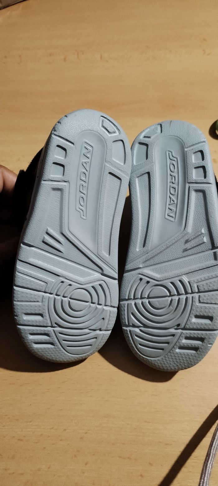 Basket Jordan nike courtside - photo numéro 4