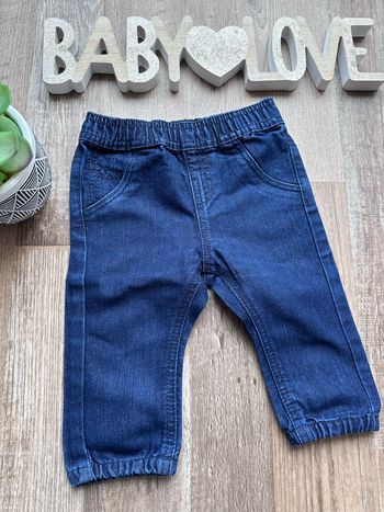 - Jeans Kiabi  - 6 mois - Très bon état