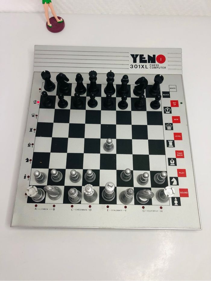 Échiquier électronique Yeno 301XL - photo numéro 7