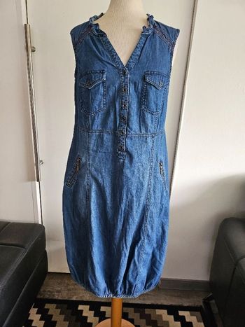 Robe en jean m&mode T 40
