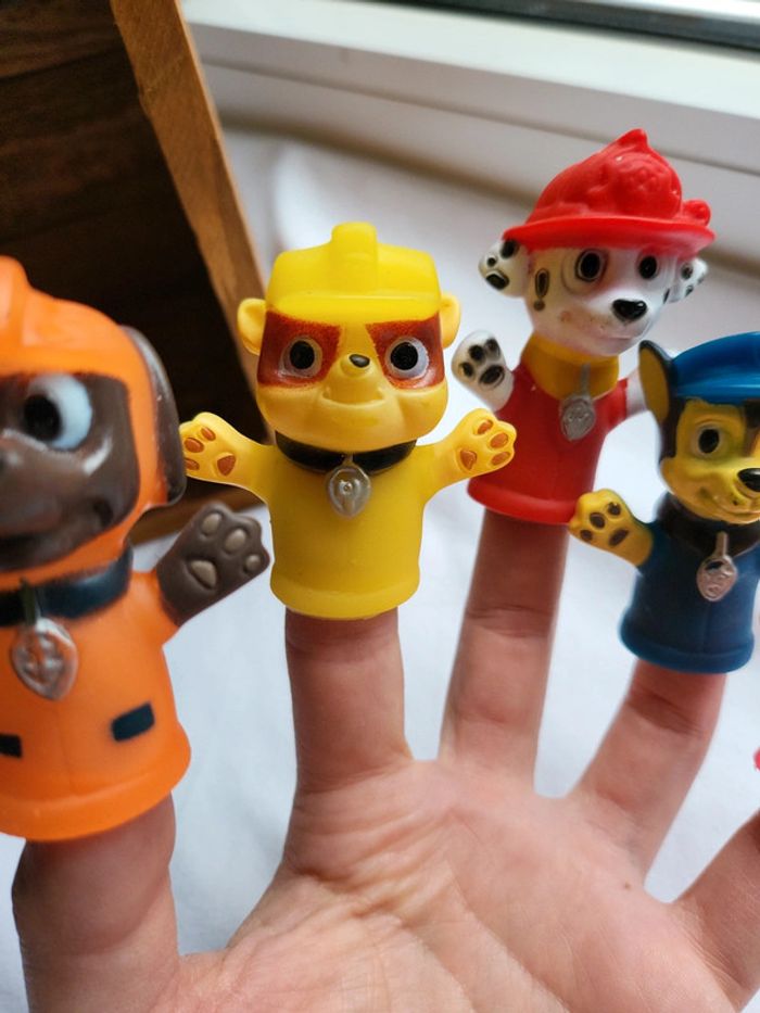 Figurines Famille doigts pat patrouille - photo numéro 3