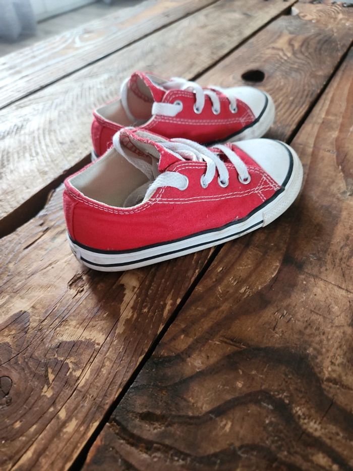 Converse rouge - photo numéro 2