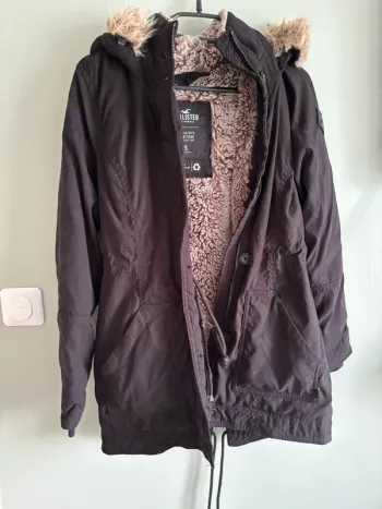 Doudoune hollister taille S