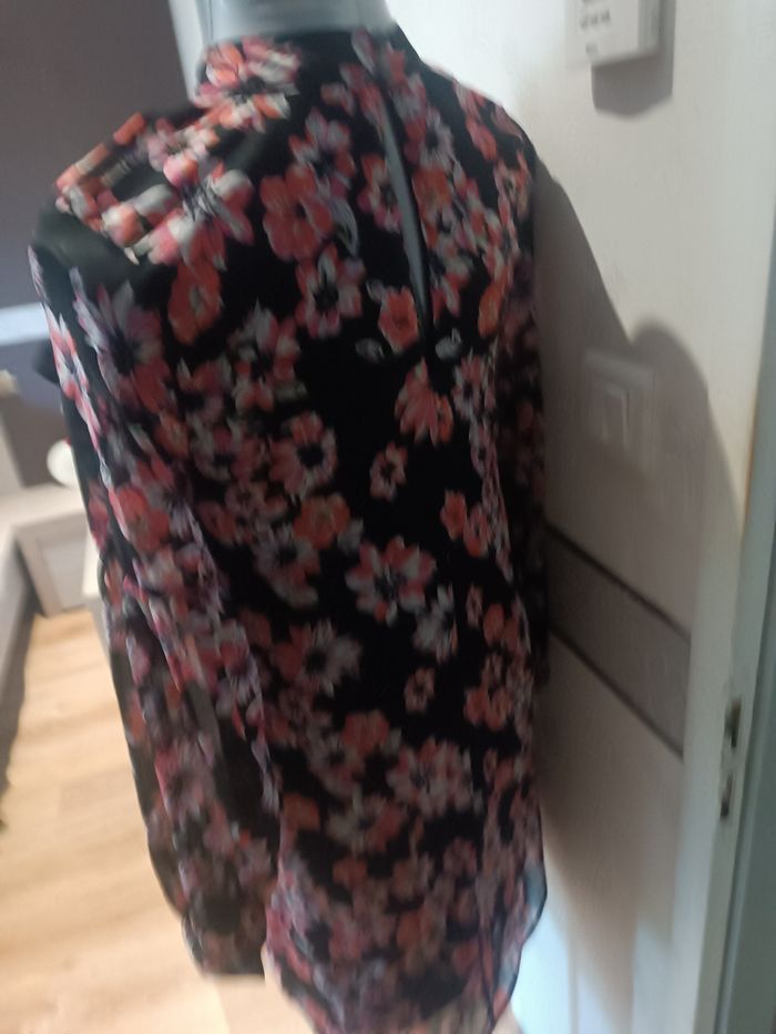 Robe femme t 38 - photo numéro 6
