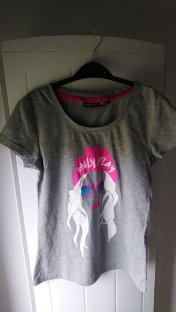 t shirt imprimé visage femme