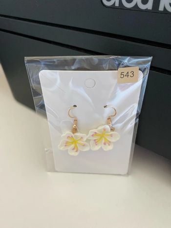 Boucles d’oreilles fleurs