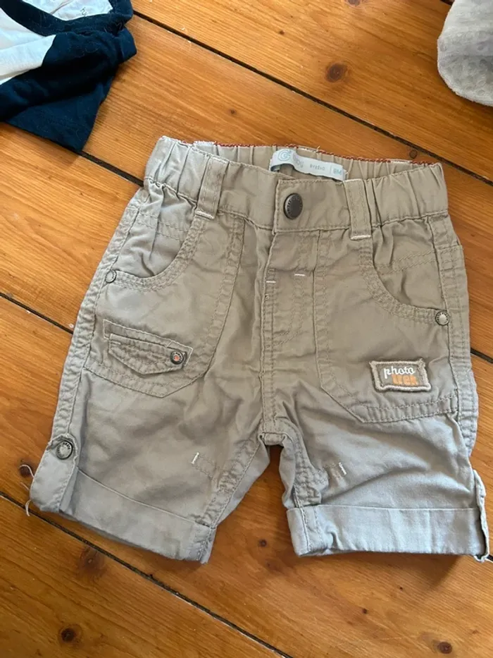 Bermuda kaki 6 mois