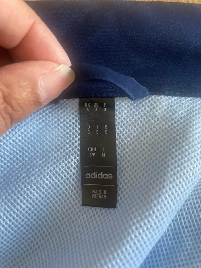 Veste Adidas Réal Madrid - photo numéro 4