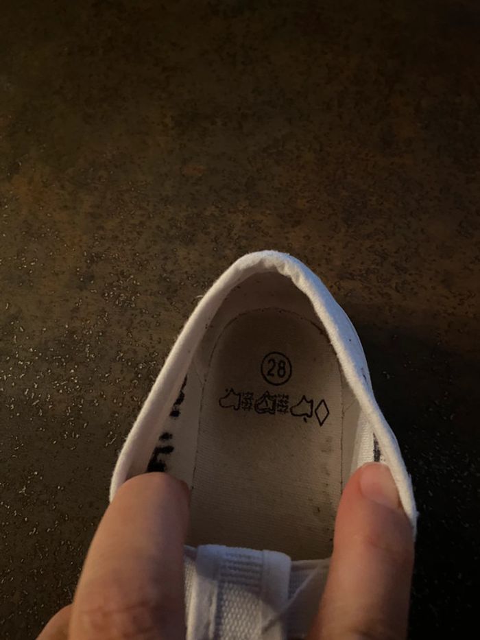 Chaussure de gym 28 - photo numéro 3