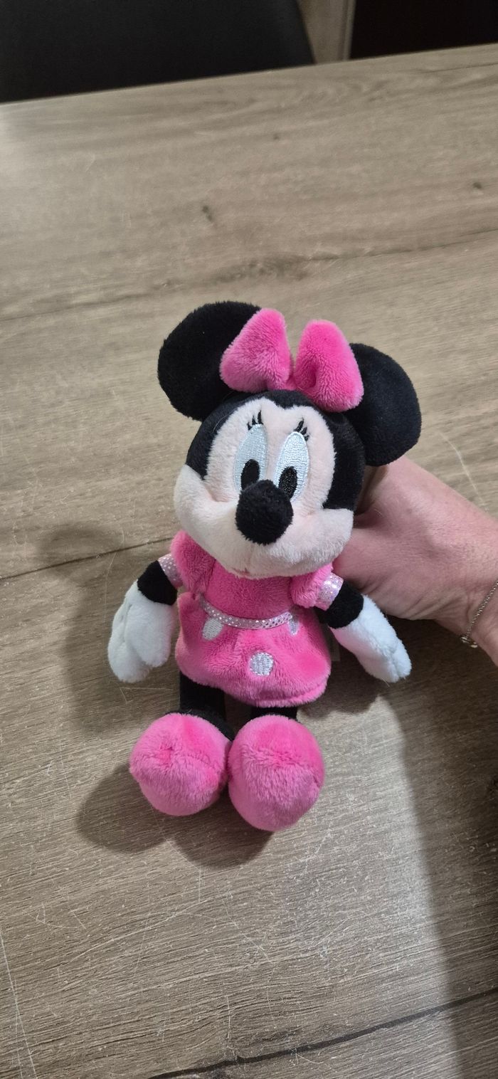 Peluche Minnie - photo numéro 2