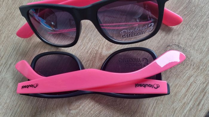 Lunette soleil neuves LOUBSoL noire / rose originale - photo numéro 3