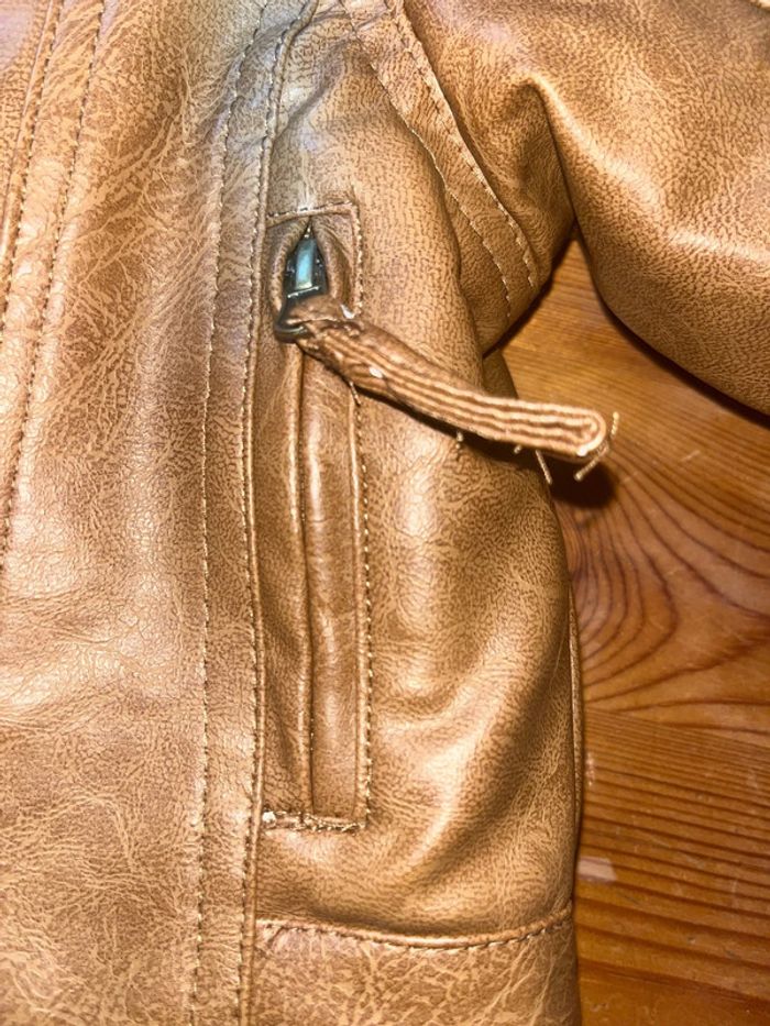 Veste similicuir - photo numéro 11
