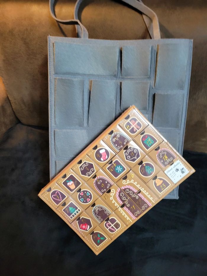 Calendrier de l avent dans sac feutrine. - photo numéro 2