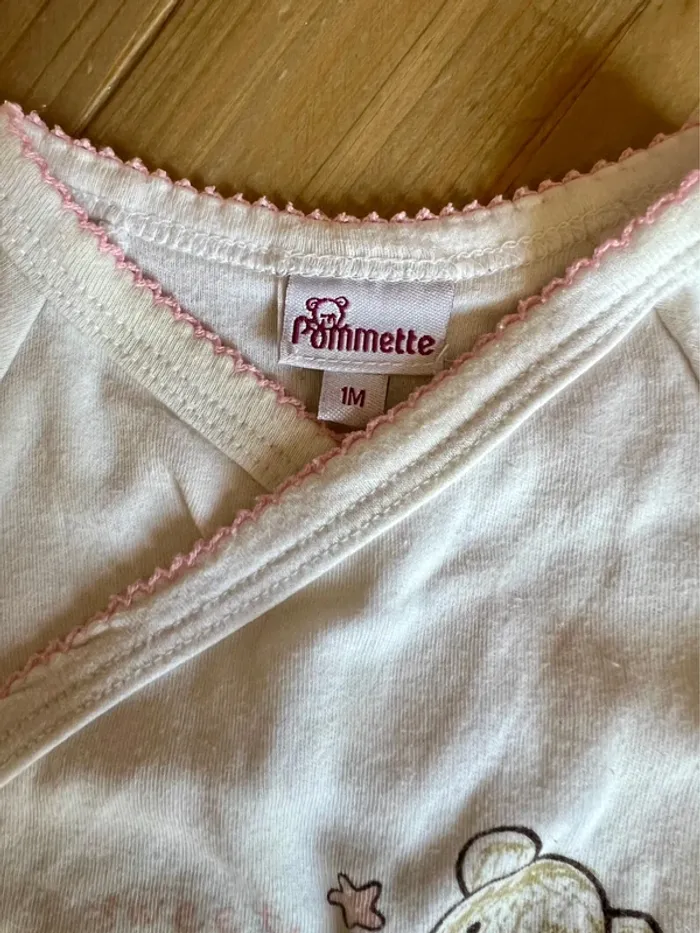Lot de 3 bodies avec petit défaut - photo numéro 6