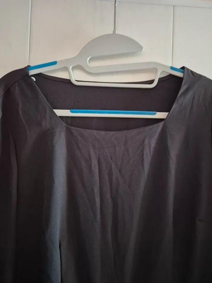 Longue tunique/robe noire - photo numéro 3