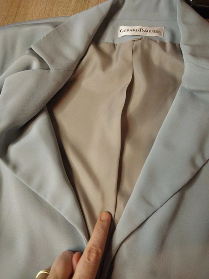 🌹 Ensemble Veste & Top Bleu Pastel Strass & Satin Gérard Pasquier T46/48 Un Petit Défaut🌹 - photo numéro 18