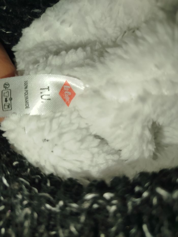 Bonnet avec pompon - photo numéro 7
